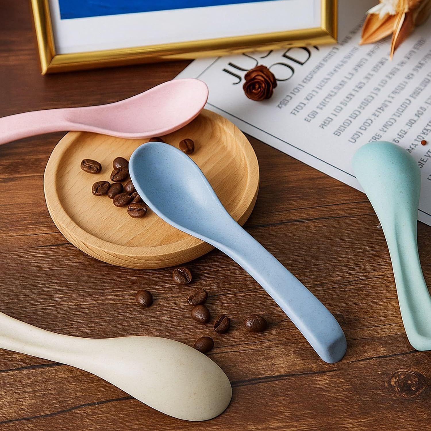 Outus 8 Pieces Wheat Straw Plastic Spoon Portable 6 Inches Colourful Unbreakable Meal Dinner Soup Spoon Safe for Dishwasher and Microwave